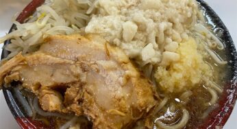 加古川 一度食すべし『背脂・ニンニク足りてますか？THE肉 』濃厚豚骨二郎系ラーメンを紹介！【姫しばグルメ・ラーメン】